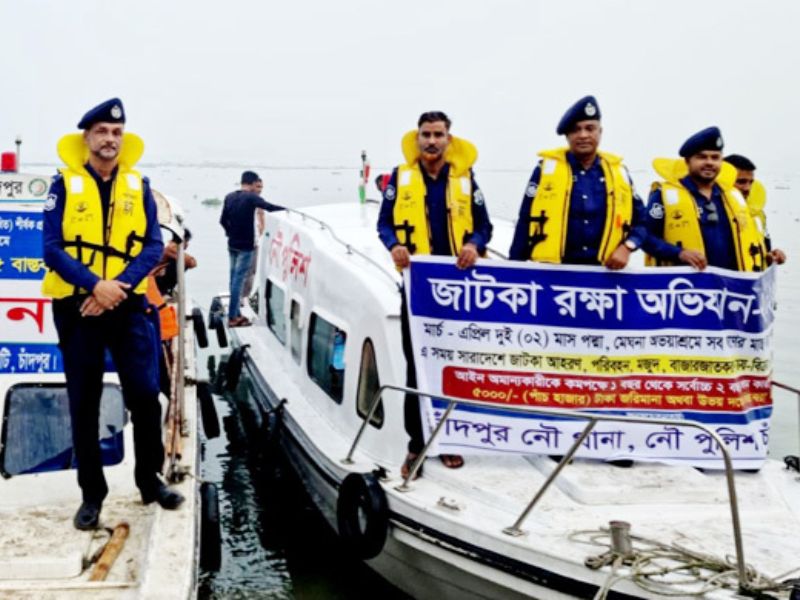 পদ্মা-মেঘনায় দু'মাস মাছ ধরা বন্ধ